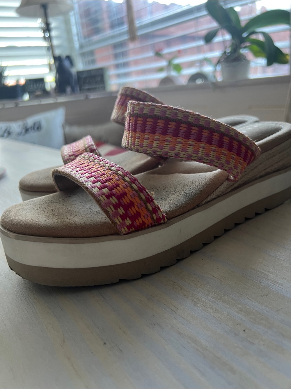 Kelly & Katie Multicolor Woven Platform Slide Sandals - Picture 6 of 7
